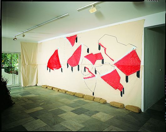 Mario Merz, ‘Piume sulle tavole,’ 1991 dipinto su tela, neon, argilla, 295 x 780 cm. Courtesy Pace London.